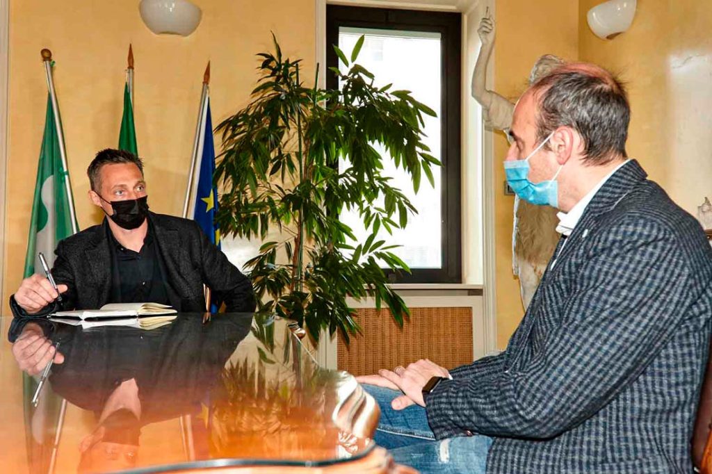 Filippo Berto with mayor Santambrogio